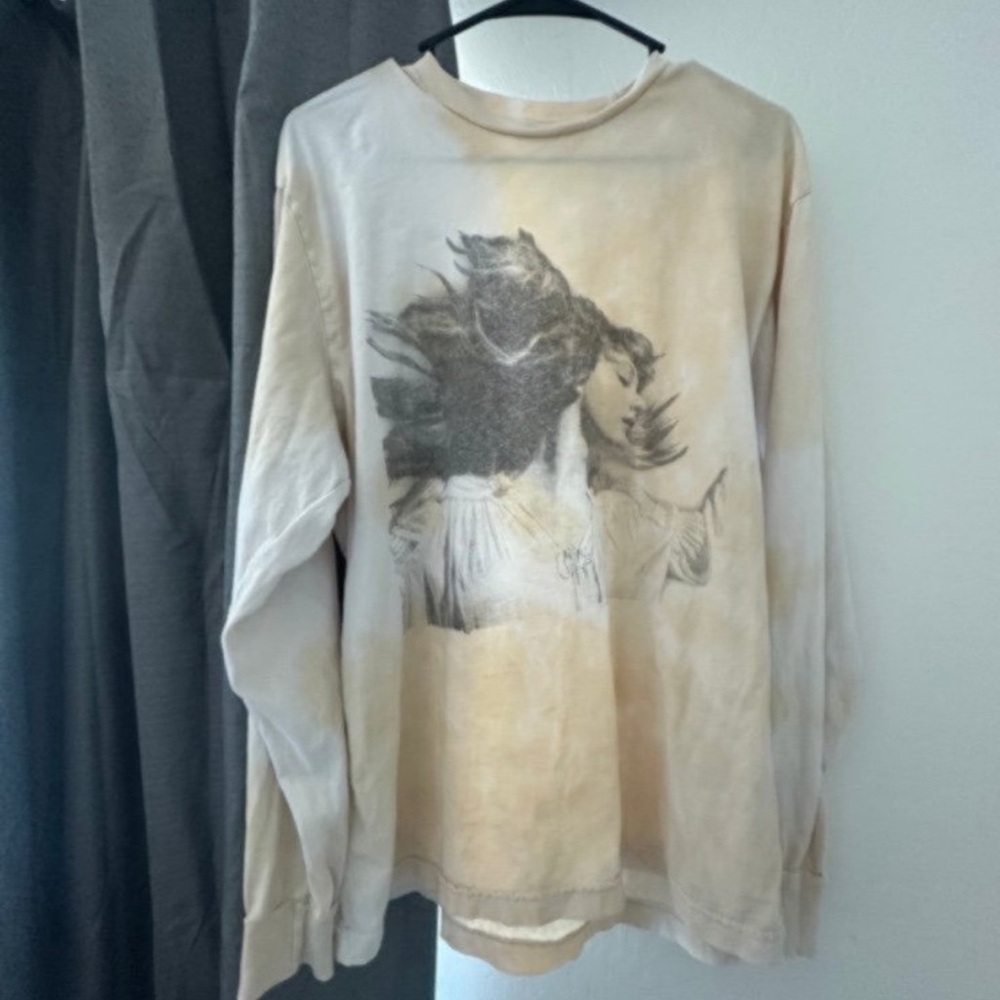 Taylor Swift Artistic Beige Long Sleeve Tee